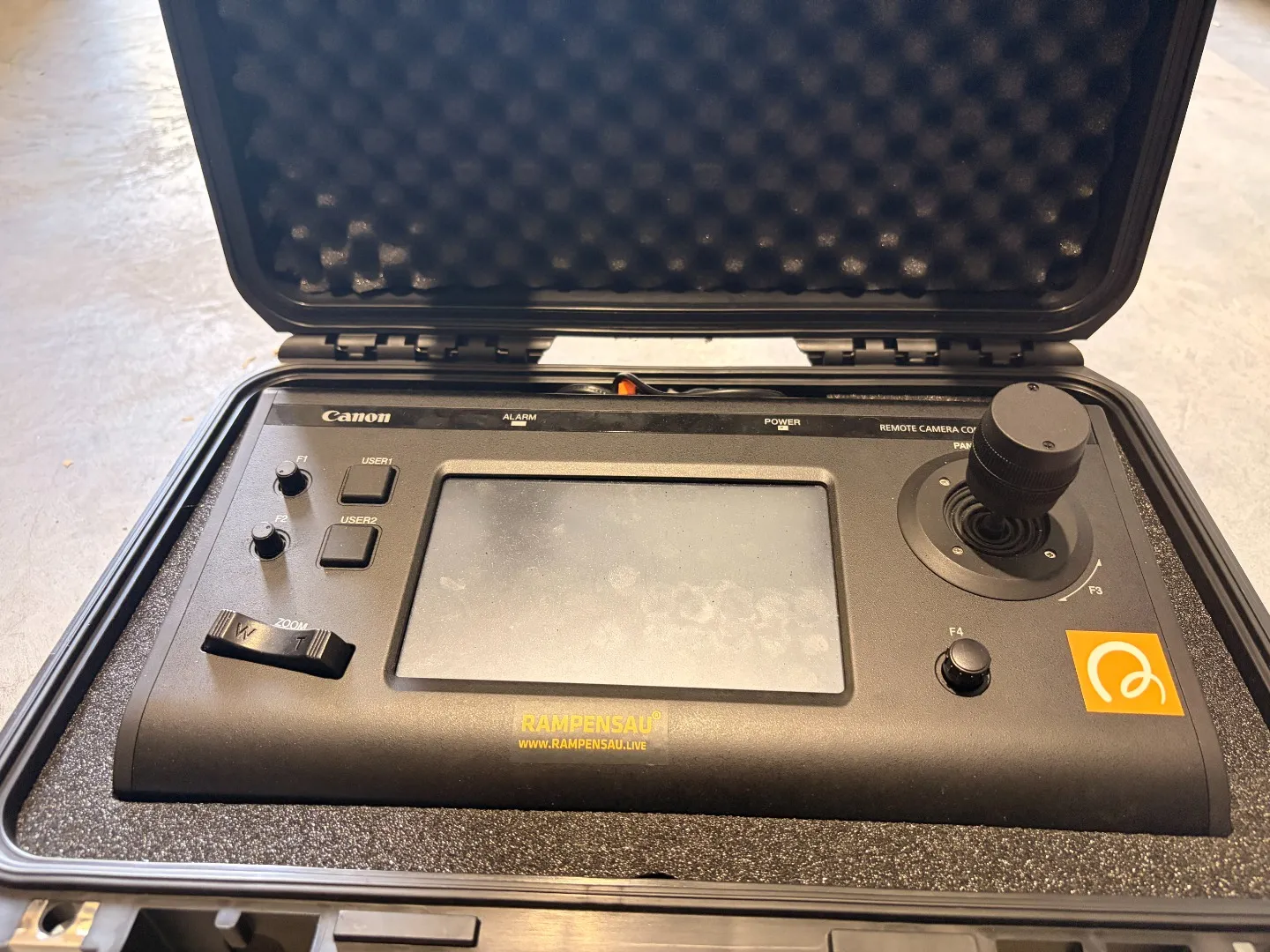Canon RC-IP100 Remote Camera Controller im SKB-Koffer – Gesamtansicht
