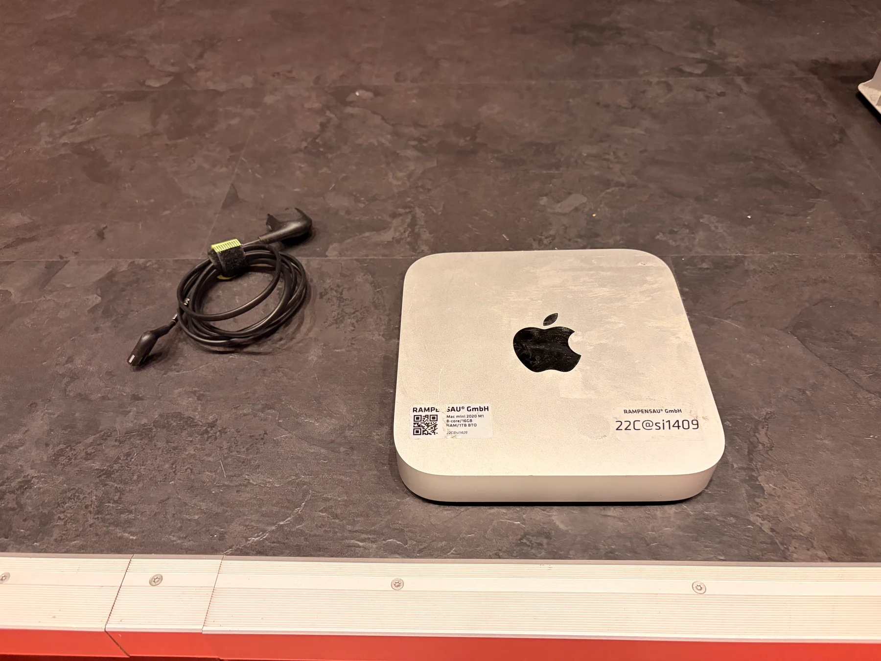 Apple Mac mini M1 · 16 GB RAM · 1 TB SSD – Gesamtansicht