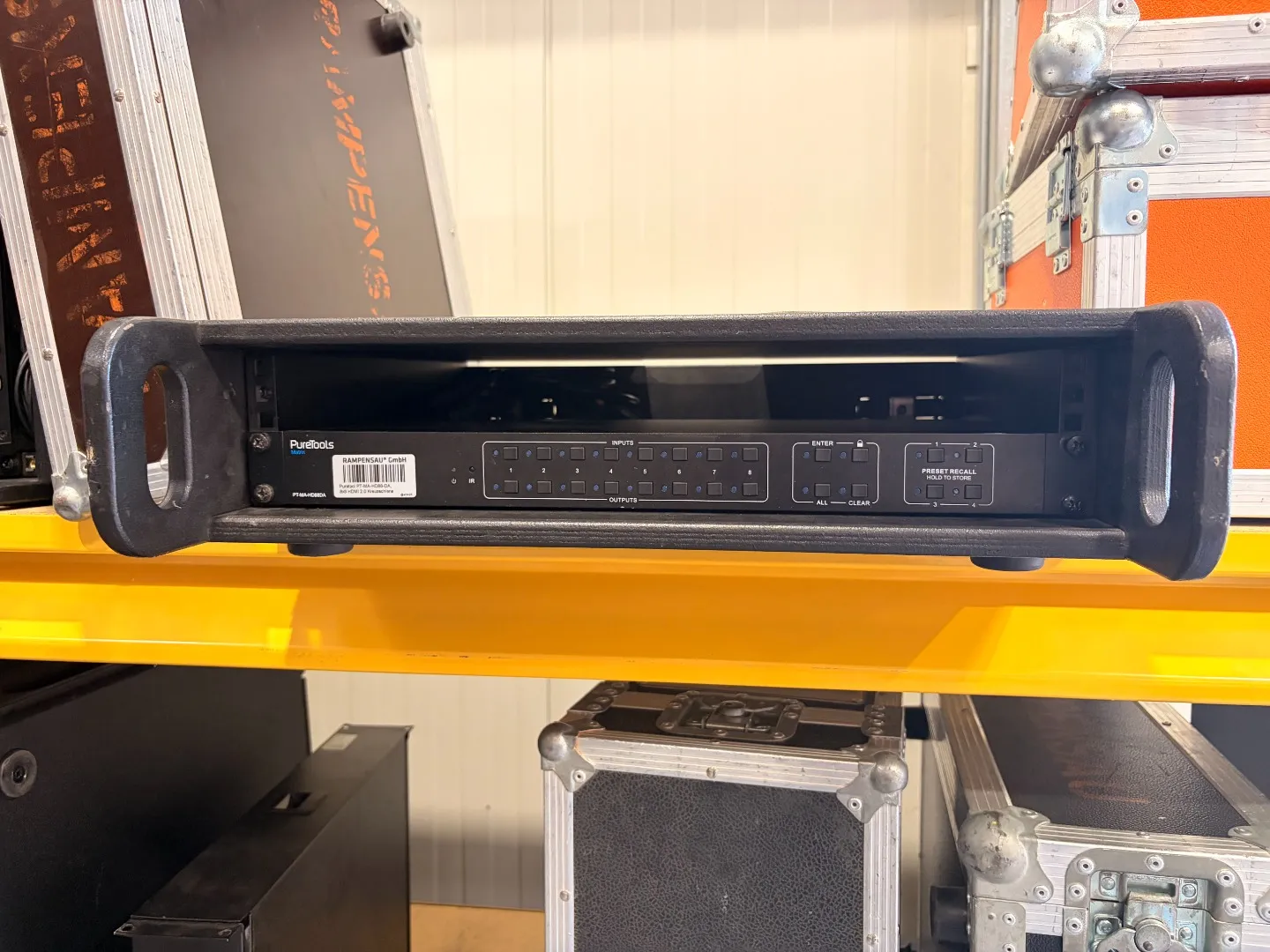 PureLink PureTools PT-MA-HD88DA 8×8-HDMI-2.0-Matrix – Gesamtansicht