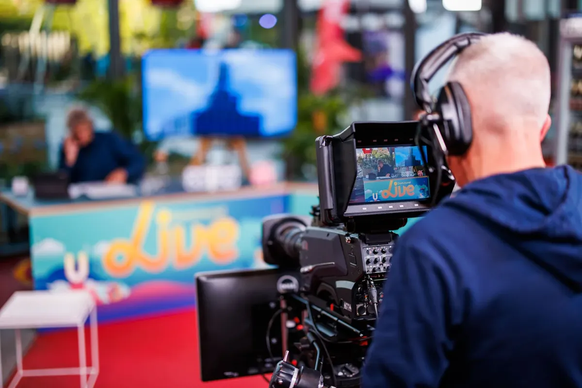 Livestream & Hybrid — DORTBUNT.live – 24-Stunden-Livestream
